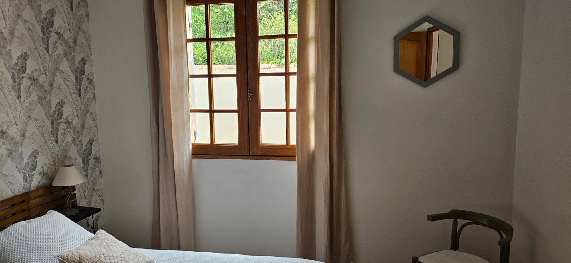 Au Pied Du Massif Des Costes Villa Pélissanne Екстериор снимка