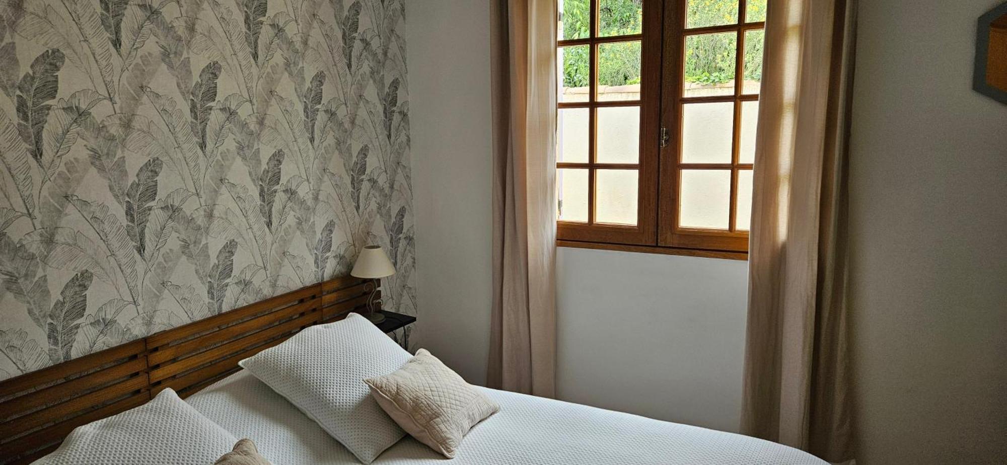 Au Pied Du Massif Des Costes Villa Pélissanne Екстериор снимка